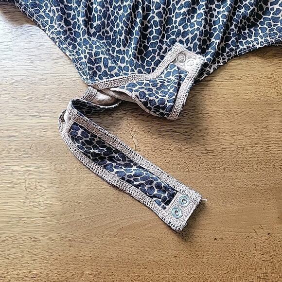 N:Philanthropy Peppermint Leopard Print Crossover Wrap Bodysuit XS Sugar Cheetah - Picture 5 of 11